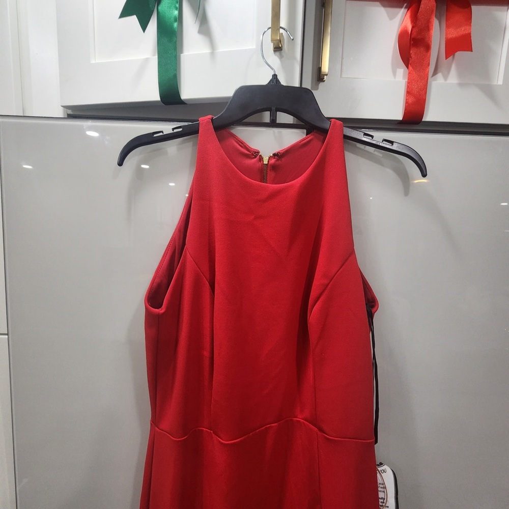 Betsy & Adam Red Halter High-Low Gown With Ruffle Detail Size 12 Made In USA - Picture 8 of 9